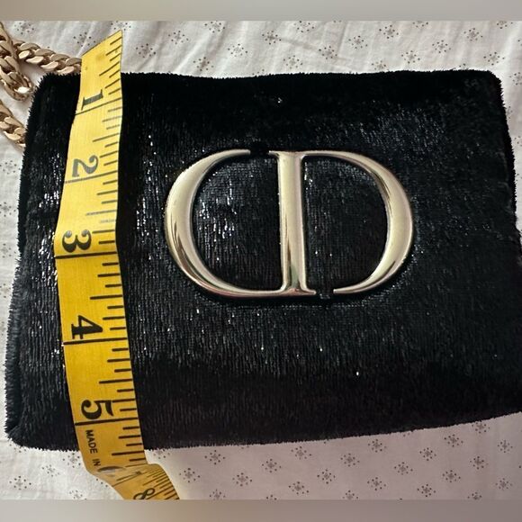 Dior pouch converted to crossbody bag - Picture 11 of 11
